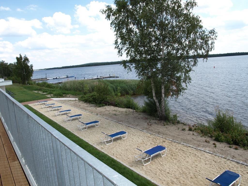 Strandhotel Senftenberger See Szoba fotó